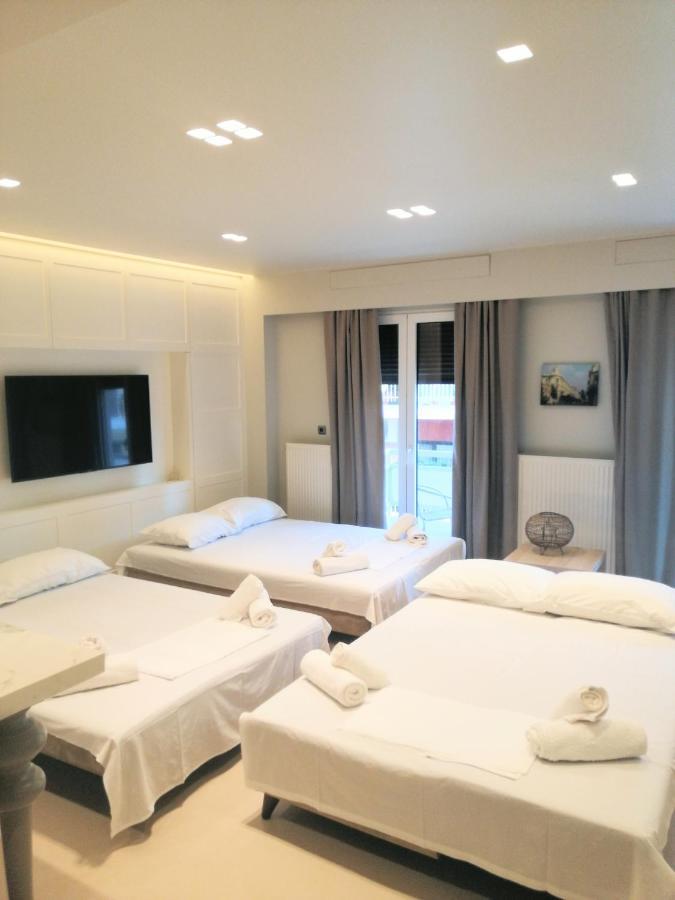 Luxurious Apartment In Acropolis เอเธนส์ ภายนอก รูปภาพ